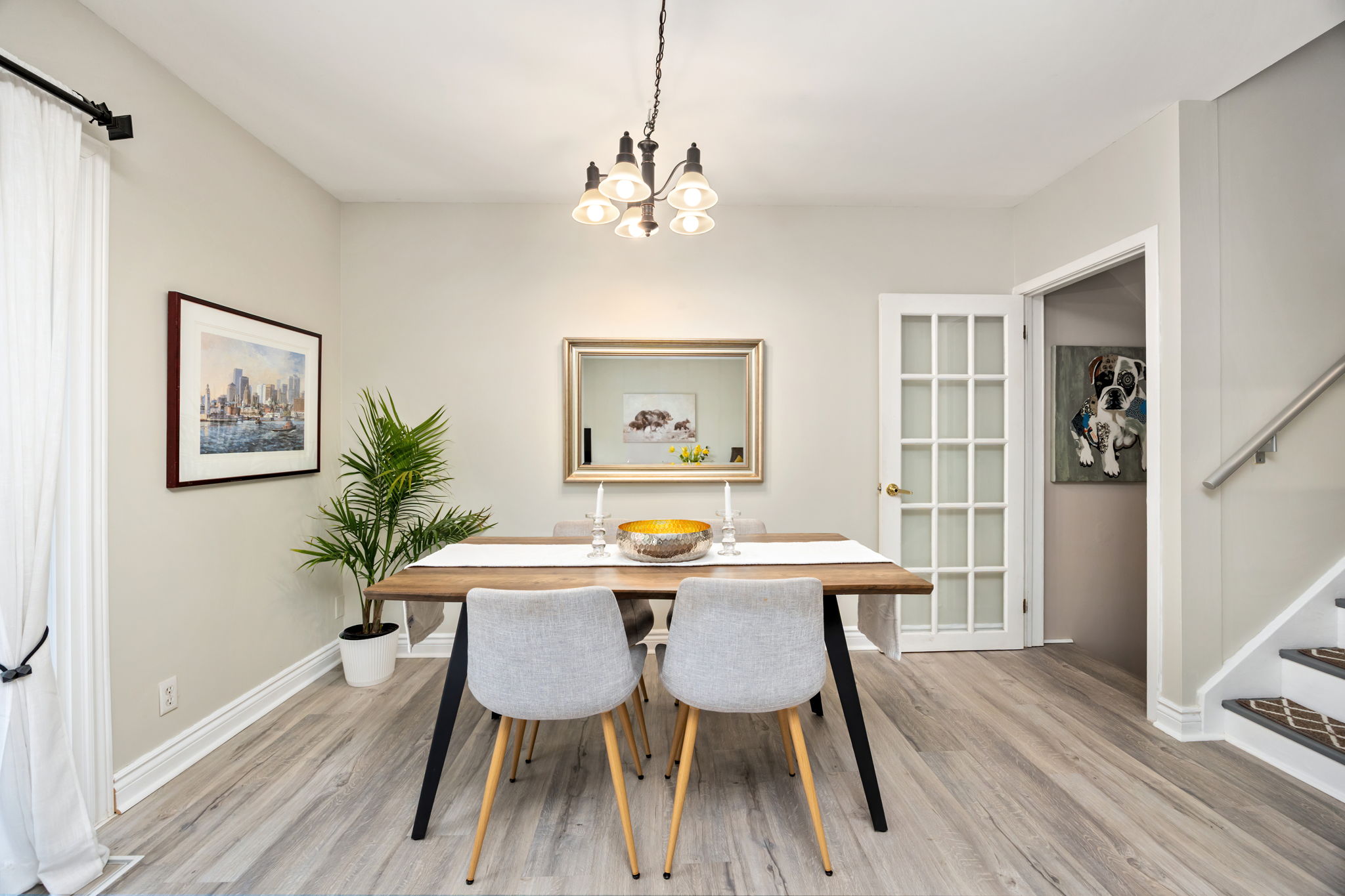 Real estate for sale in Toronto, Cabbagetown – 391 Wellesley St E, Ontario