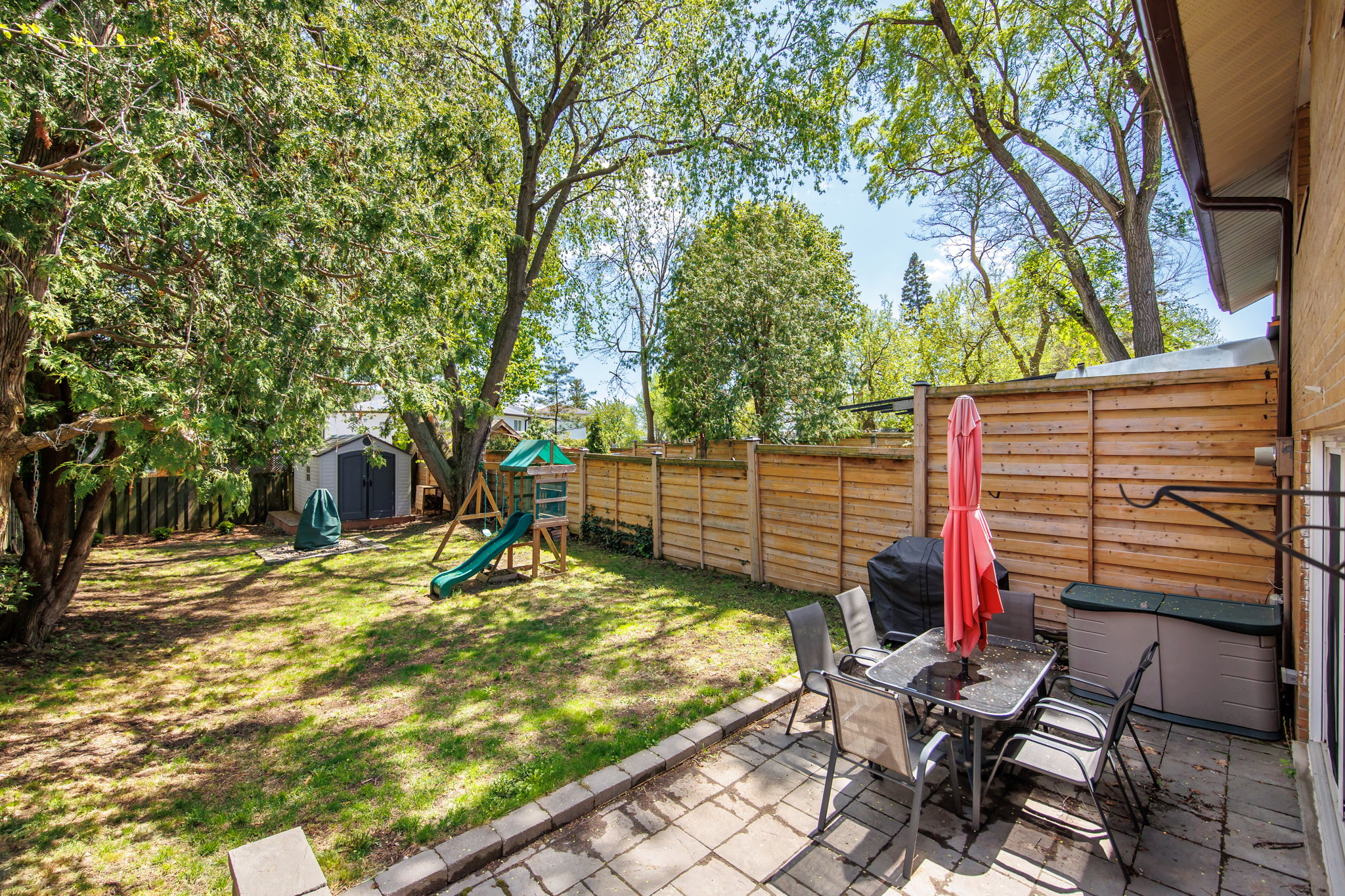 Real estate for sale in Toronto, Cabbagetown – 391 Wellesley St E, Ontario