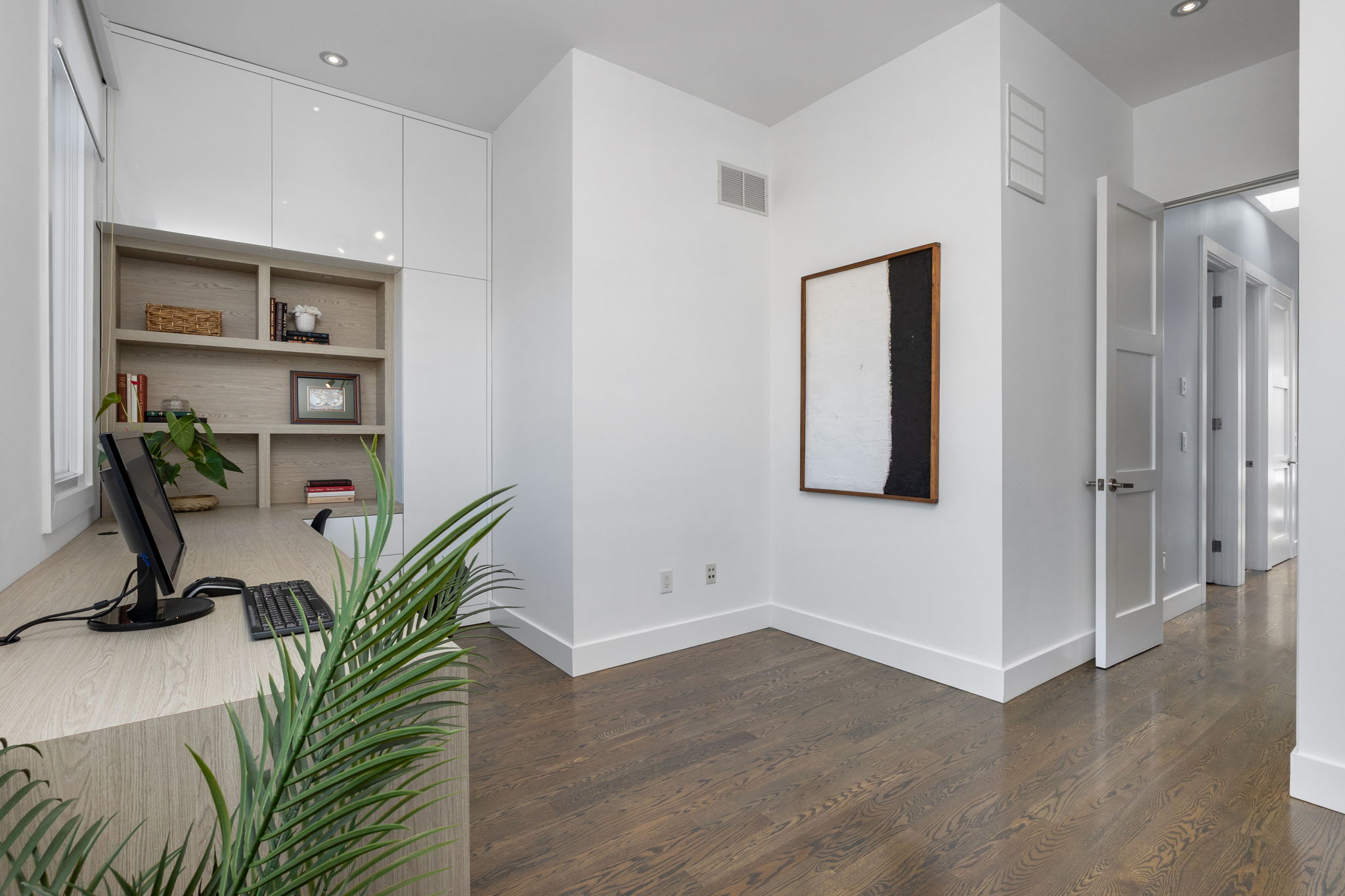 Real estate for sale in Toronto, Cabbagetown – 391 Wellesley St E, Ontario